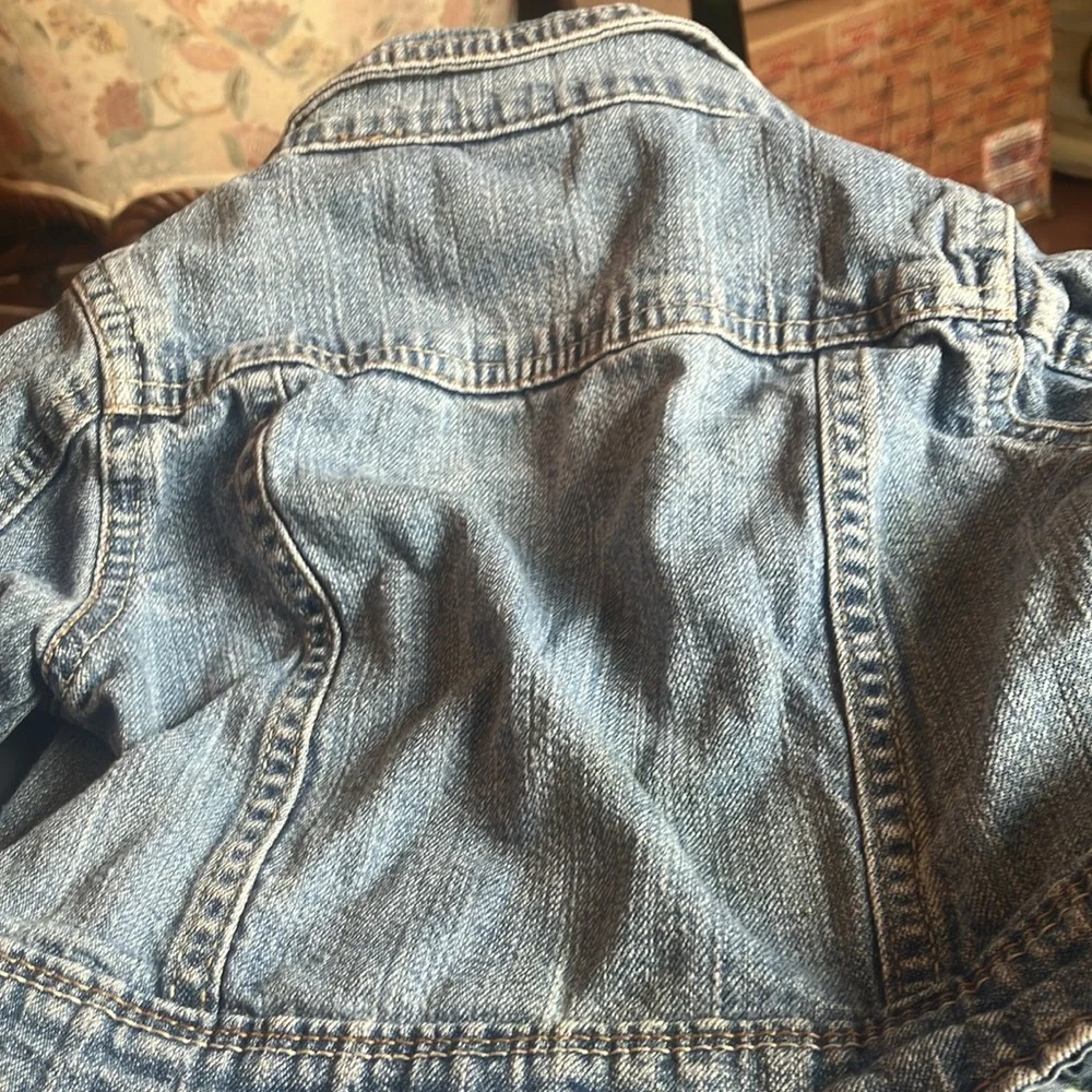 FINAL MARKDOWN Genuine Kids Denim Jacket 3t